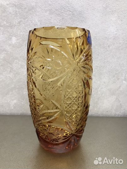Хрустальная ваза « Астра «. гхз. новая