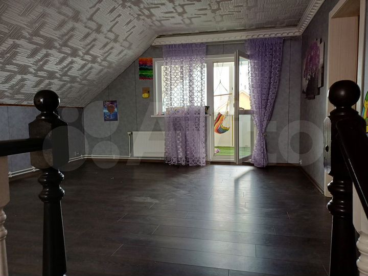 Коттедж 140 м² на участке 10 сот.