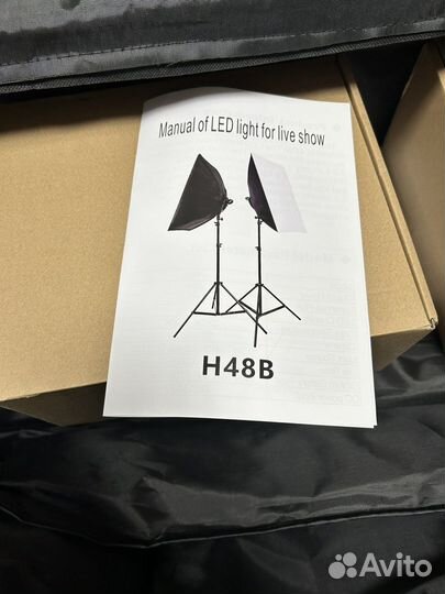 Студийный свет FST H48B