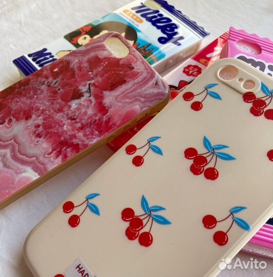 Чехлы на iPhone 4s, 5s/SE, SE 2020