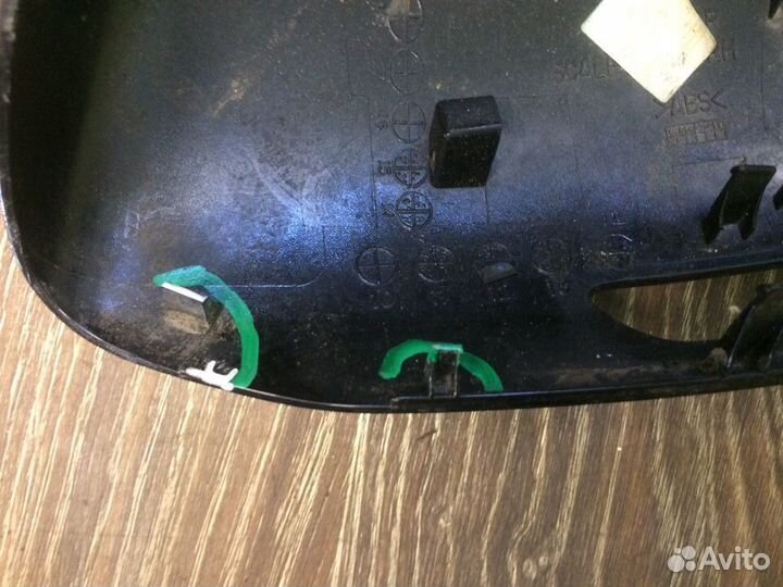 Крышка, накладка правого зеркала Kia Rio 3