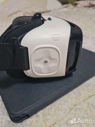 Очки виртуальной реальности samsung gear vr