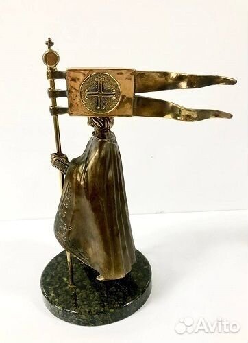 Скульптура. Невский. Бронза. Камень