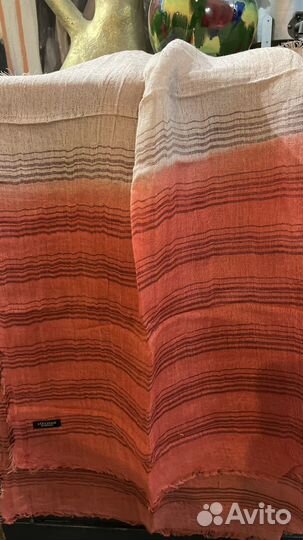 Палантин Loccitane Франция