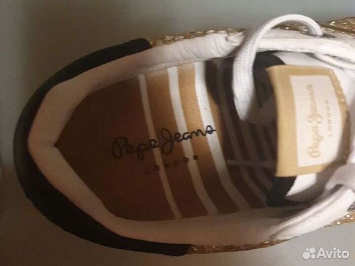 Кроссовки Pepe