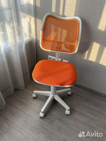 Компьютерное кресло