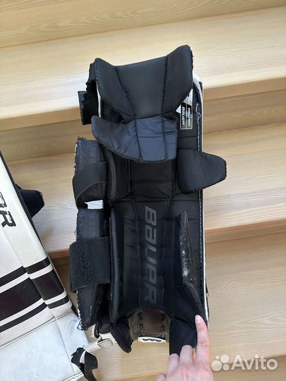 Щитки вратарские