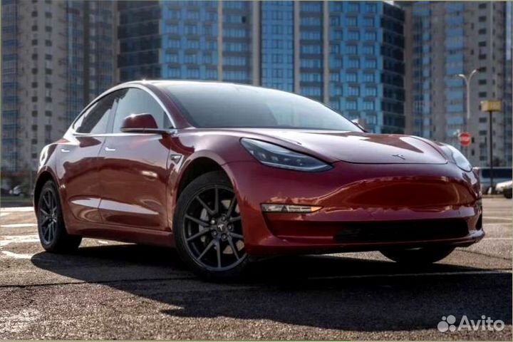 Аренда автомобиля Tesla