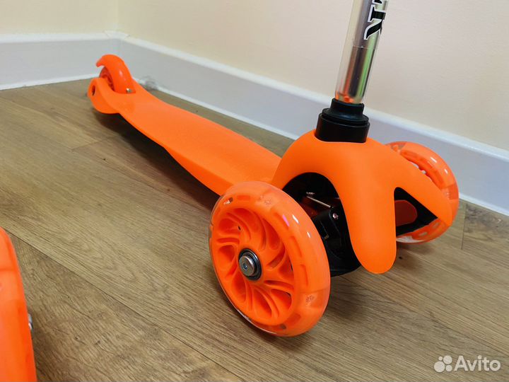 Самокат детский трехколесный