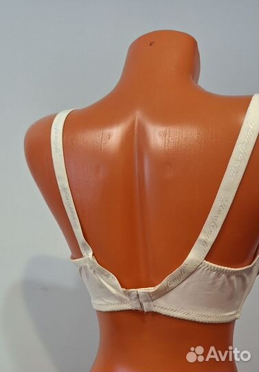 Бюстгалтер