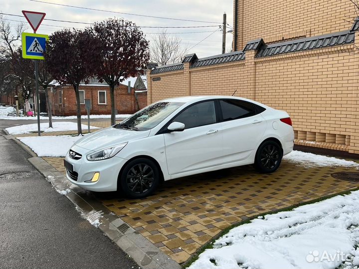 Hyundai Solaris 1.6 AT, 2014, 148 000 км