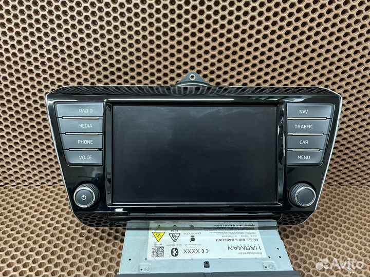 Монитор Skoda Superb 3