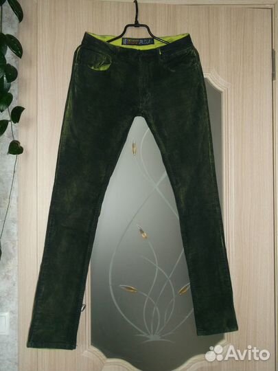 Женские вещи в дар 42 р-ра: куртка, кофты, брюки