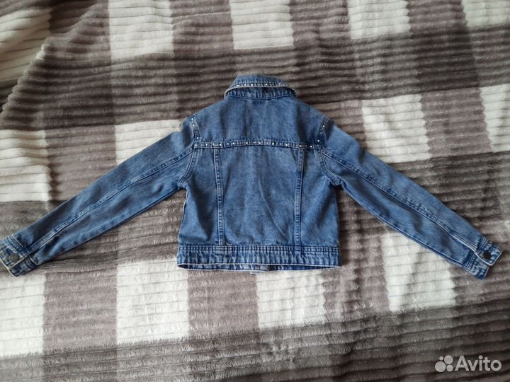 Джинсовая куртка для девочки