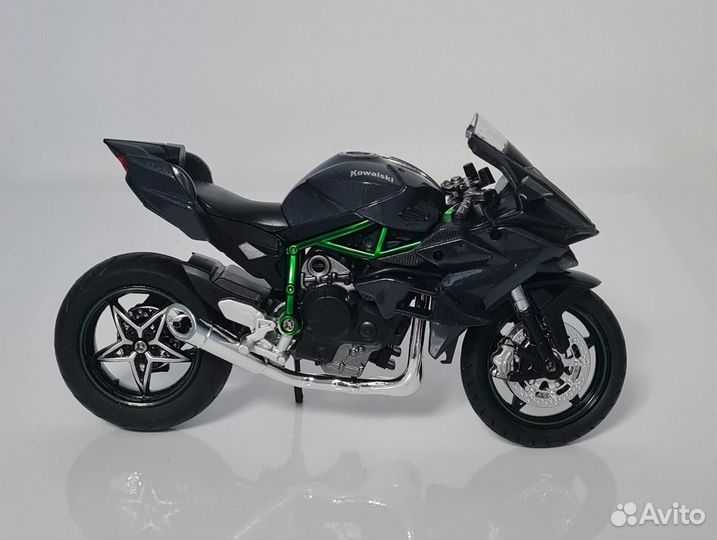 Модель мотоцикла Kawasaki Ninja H2R