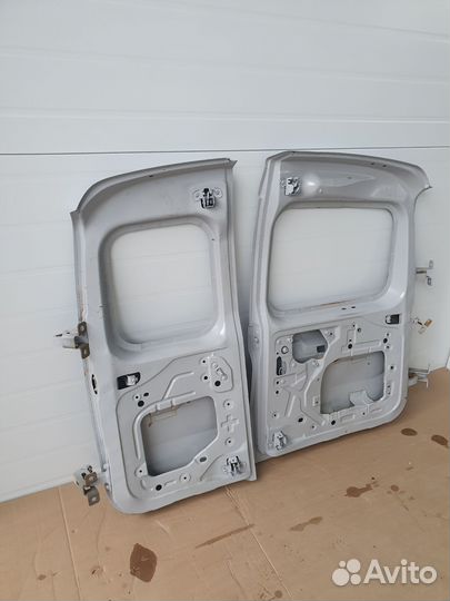 Задние двери багажника LADA Largus, 2012 г.А1-41