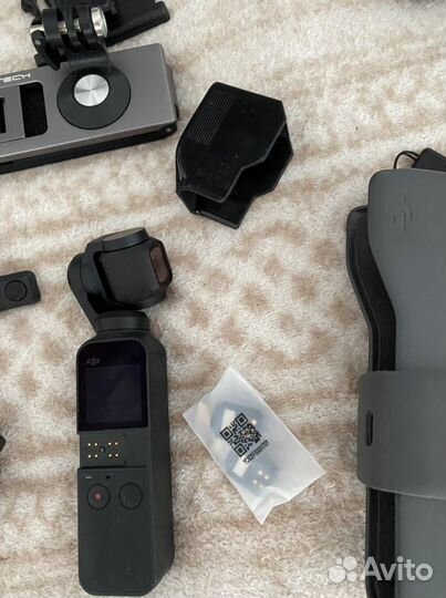 DJI Osmo Pocket с аксессуарами
