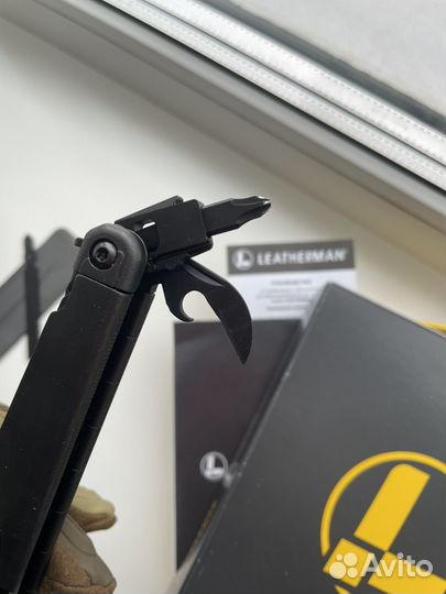 Leatherman surge