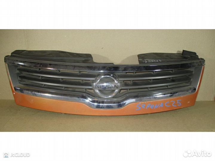 Решетка радиатора на nissan serena C25 MR20DE