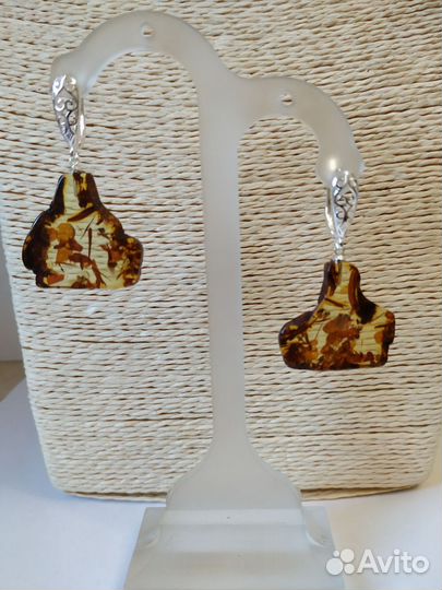 Янтарь.серьги,подвеска.Спилы