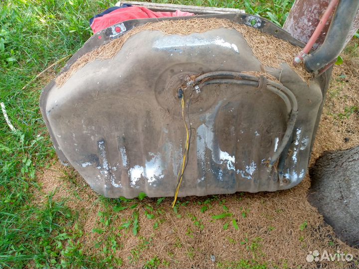Топливный бак