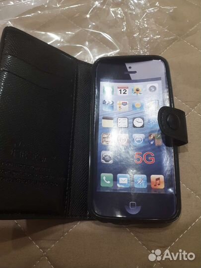 Чехол на iPhone 4