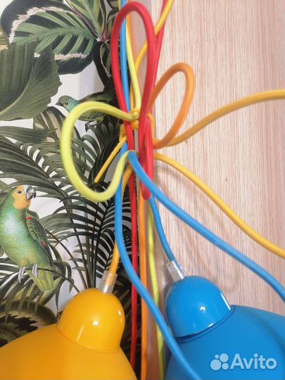 Люстра потолочная подвесная с лампами