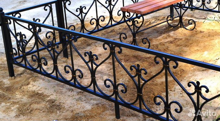 Ограда на могилу кладбище стол скамейка