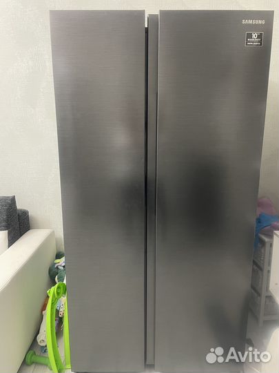 Холодильник side-by-side Samsung