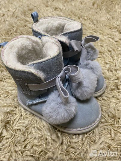 Сапожки для девочки