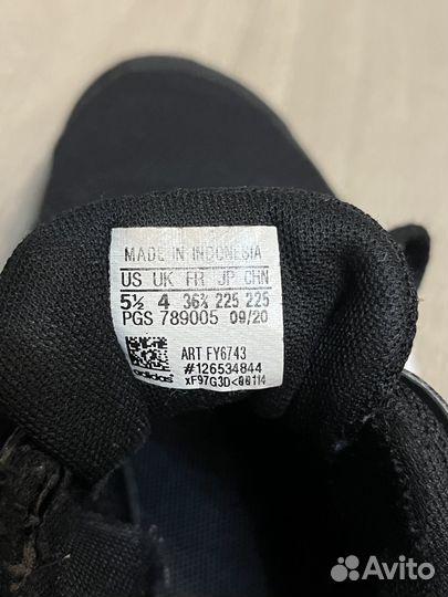 Кроссовки женские adidas