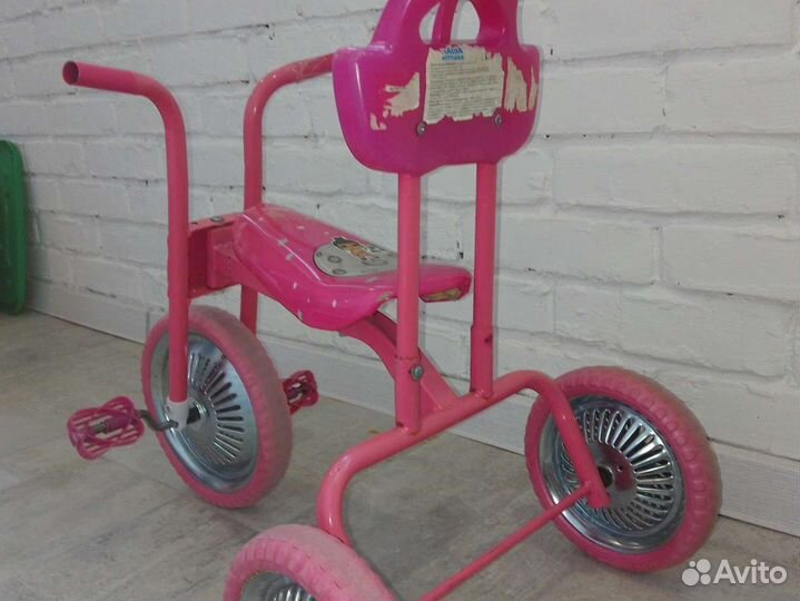 Детский трехколесный велосипед