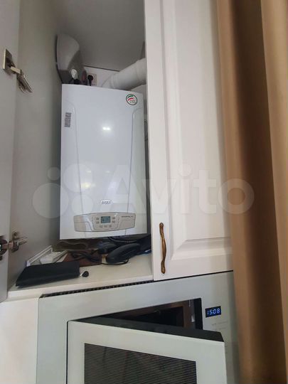 4-к. квартира, 95 м², 3/8 эт.