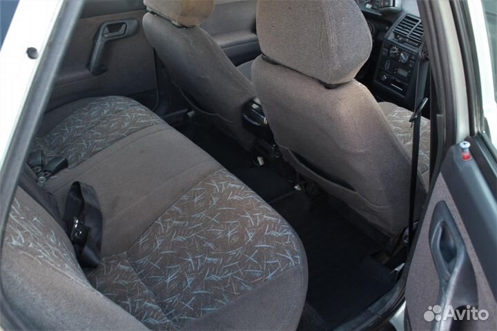 ВАЗ 2110 1.5 МТ, 2002, 180 761 км