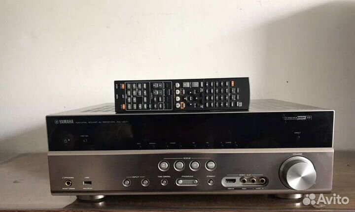 Av ресивер Yamaha RX-V571