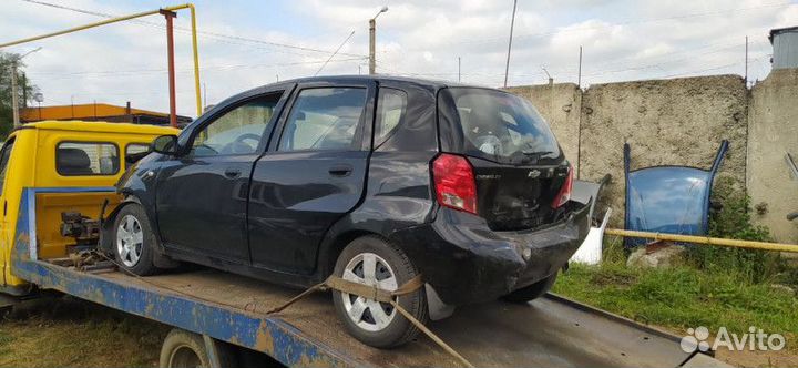 Разбираю на запчасти Chevrolet Aveo T200 1.2L