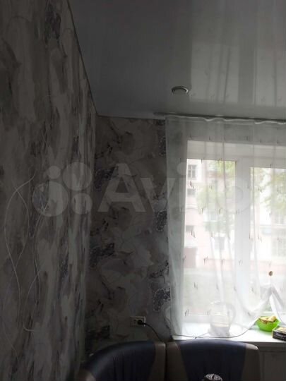 2-к. квартира, 42 м², 3/5 эт.