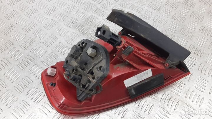 Фонарь 8K5945096D Audi A4 B8 (2007-2011)