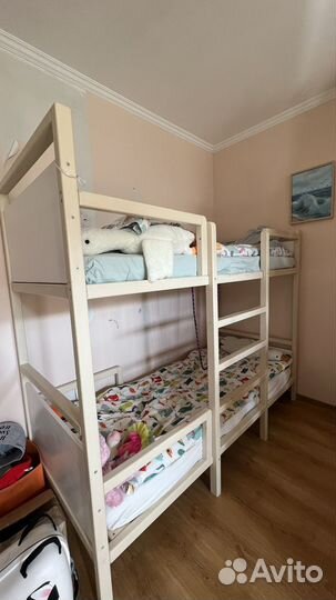 Детская двухярусная кровать