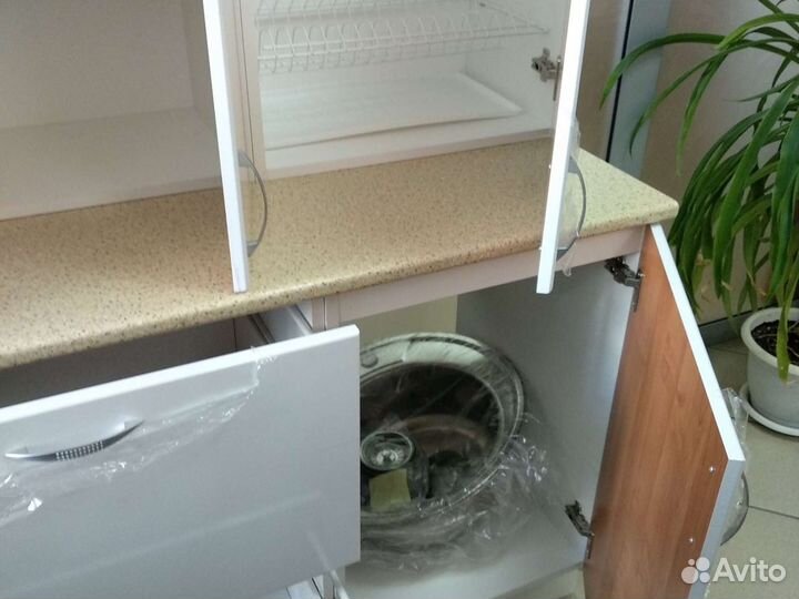 Кухонный гарнитур 1.1 метра