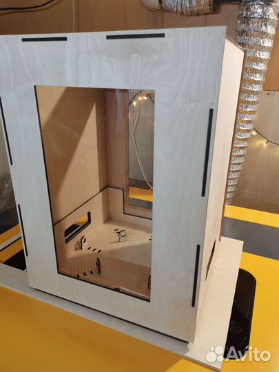 Переноска для торта с карманами для льда