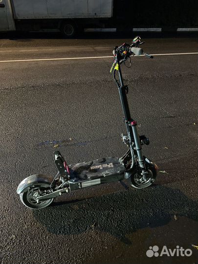 Самокат взрослый электрический