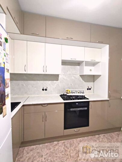 Кухни на заказ / 3D дизайн кухни