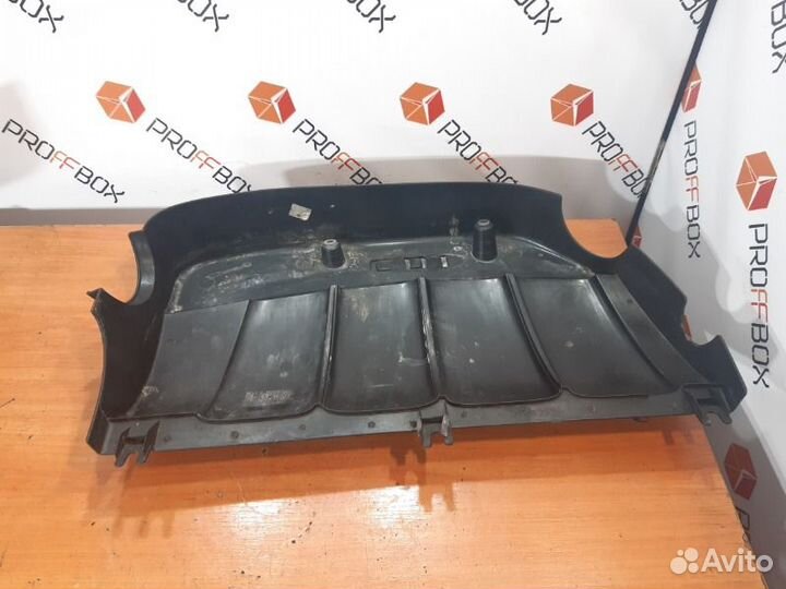 Декоративная крышка двигателя Mercedes E-Class