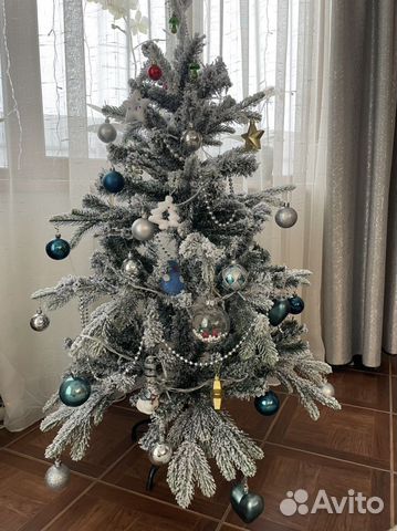 Елка искусственная