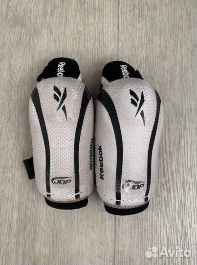 Краги, налокотники хоккейные, хоккейная форма