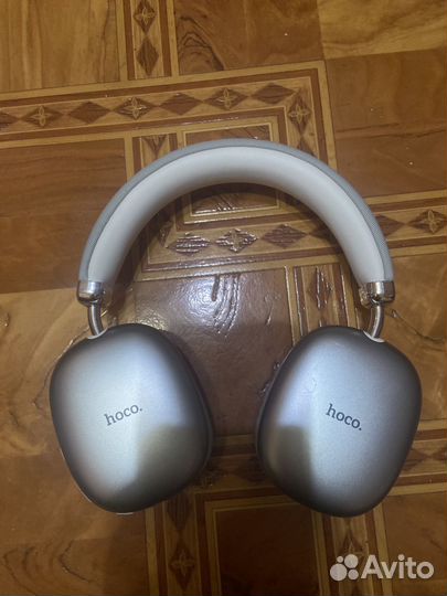 Наушники “hoco”