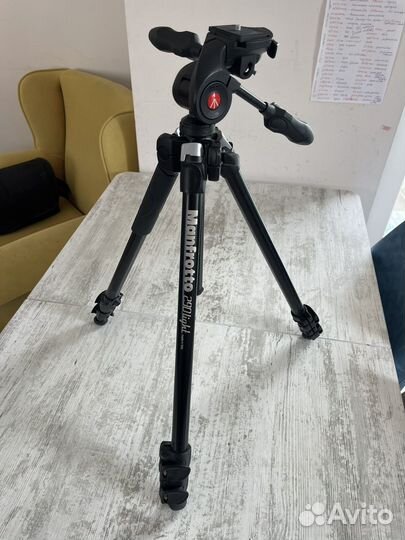 Штатив mainfrotto 290 light