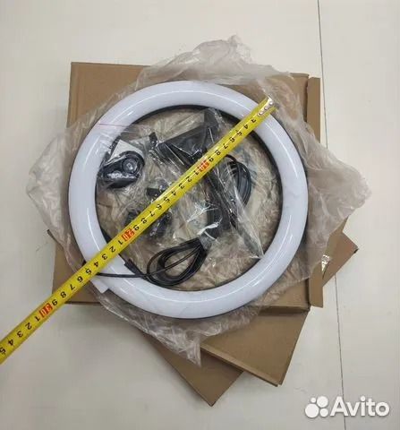 Кольцевая светодиодная лампа 26см