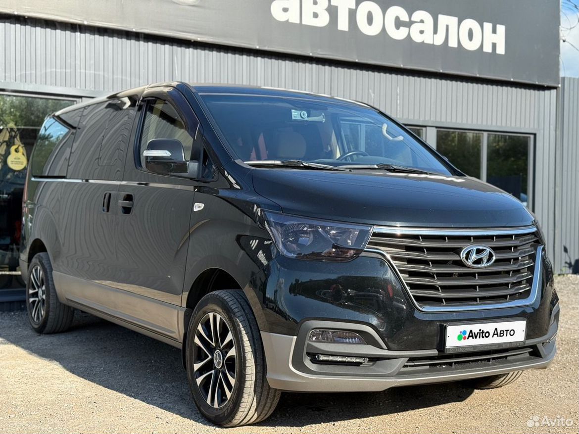 Hyundai Grand Starex 2.5 AT, 2018, 190 000 км